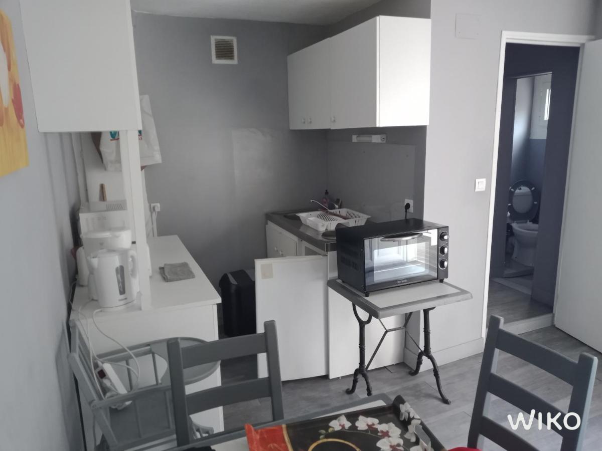 Appartement Centre Ville Avec Balcon -Terrasse Prive Tulle Ngoại thất bức ảnh